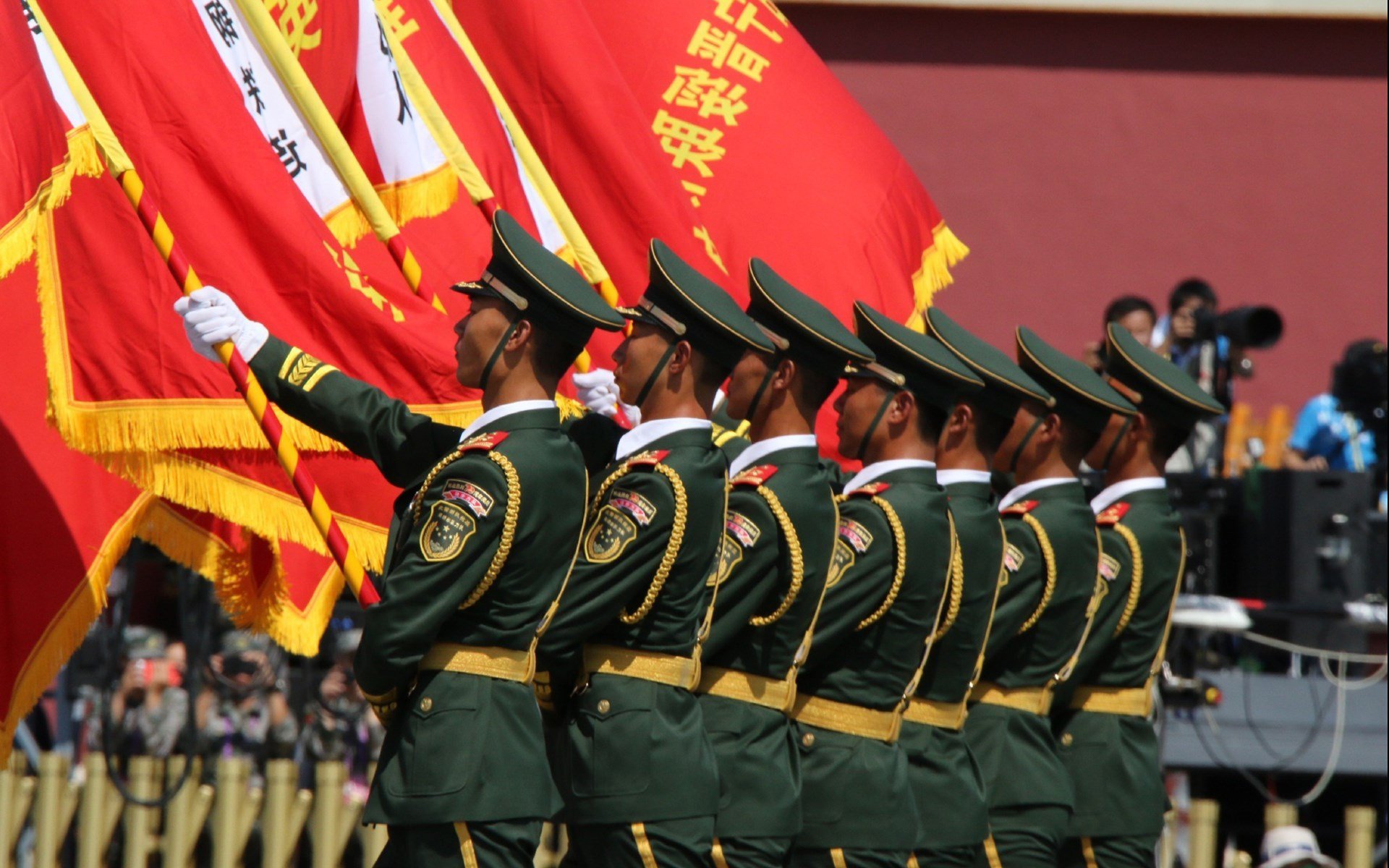 CBA联赛青年球员培养体系研究，cba青年队要上学吗