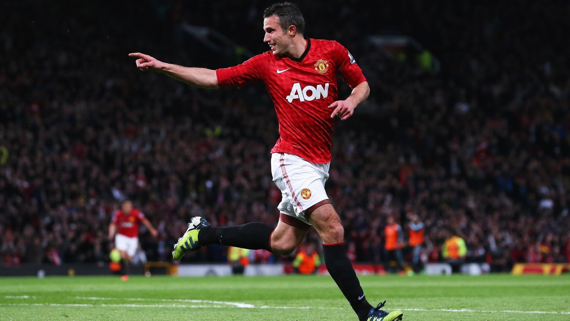 Kaiyun APP-皇马主场4-1大胜皇家社会，进攻火力全开，皇马4_1