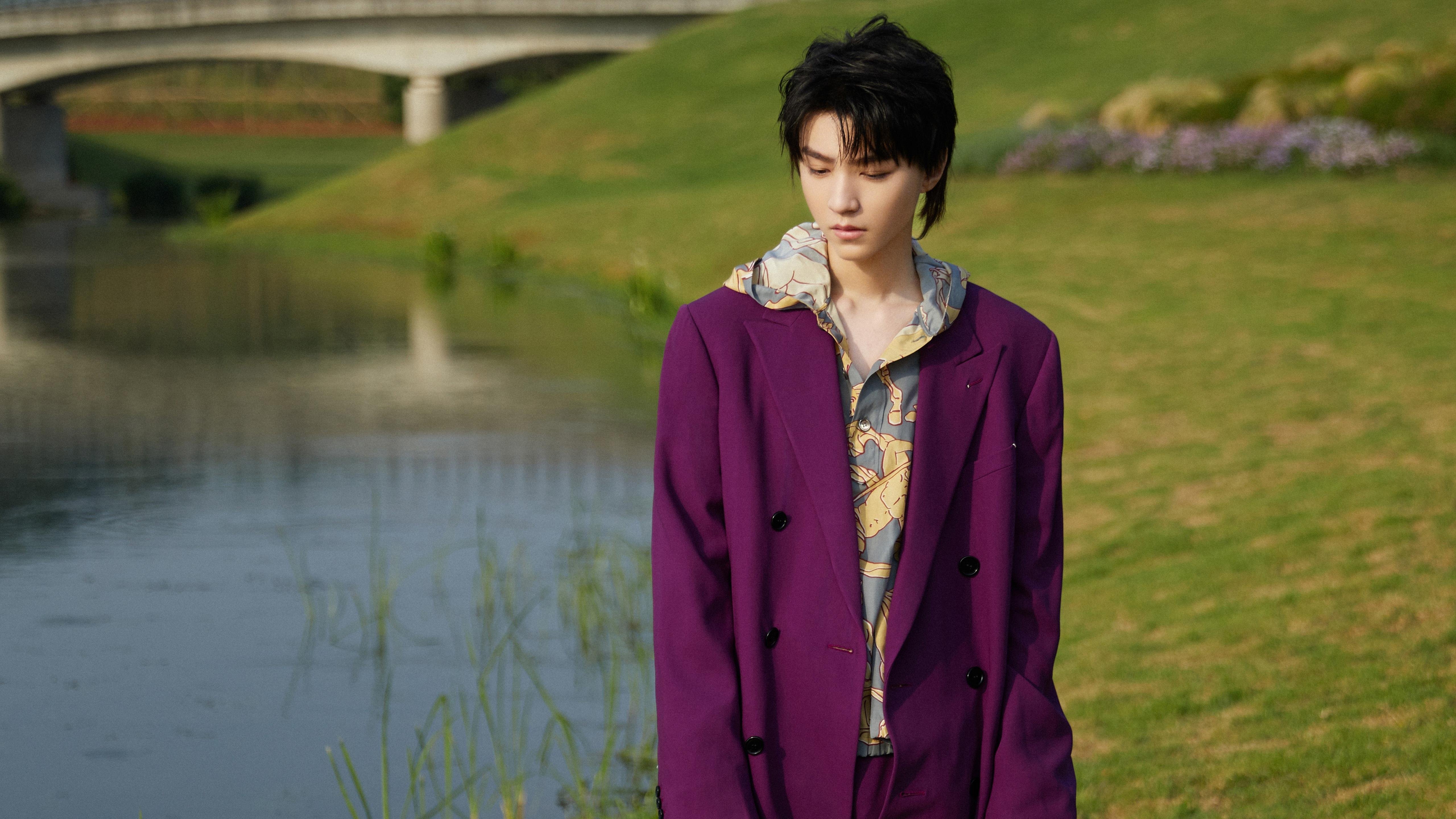 开云中国大陆-李娜与老公出席公益慈善拍卖会，李娜经历